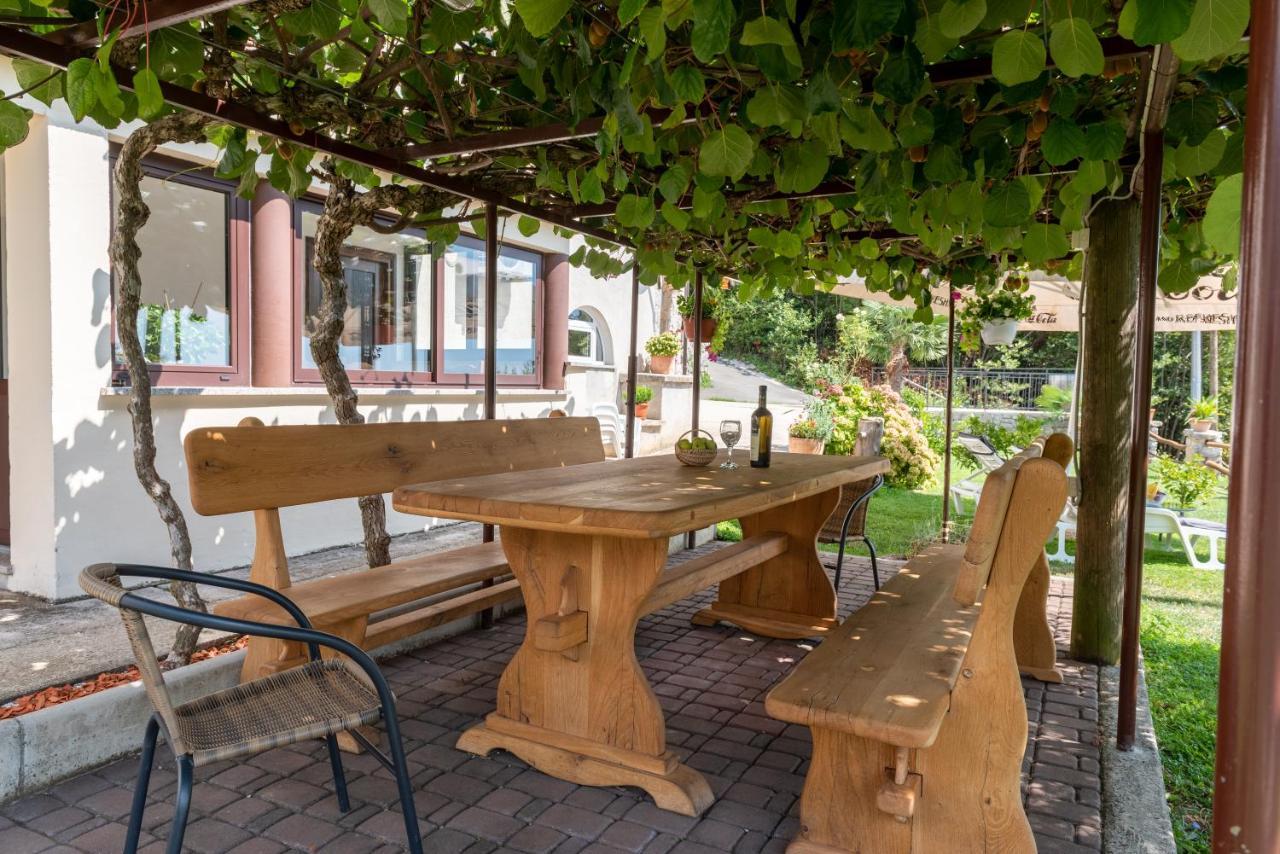 Sea View Apartment With Garden Near Opatija Veprinac Exterior photo